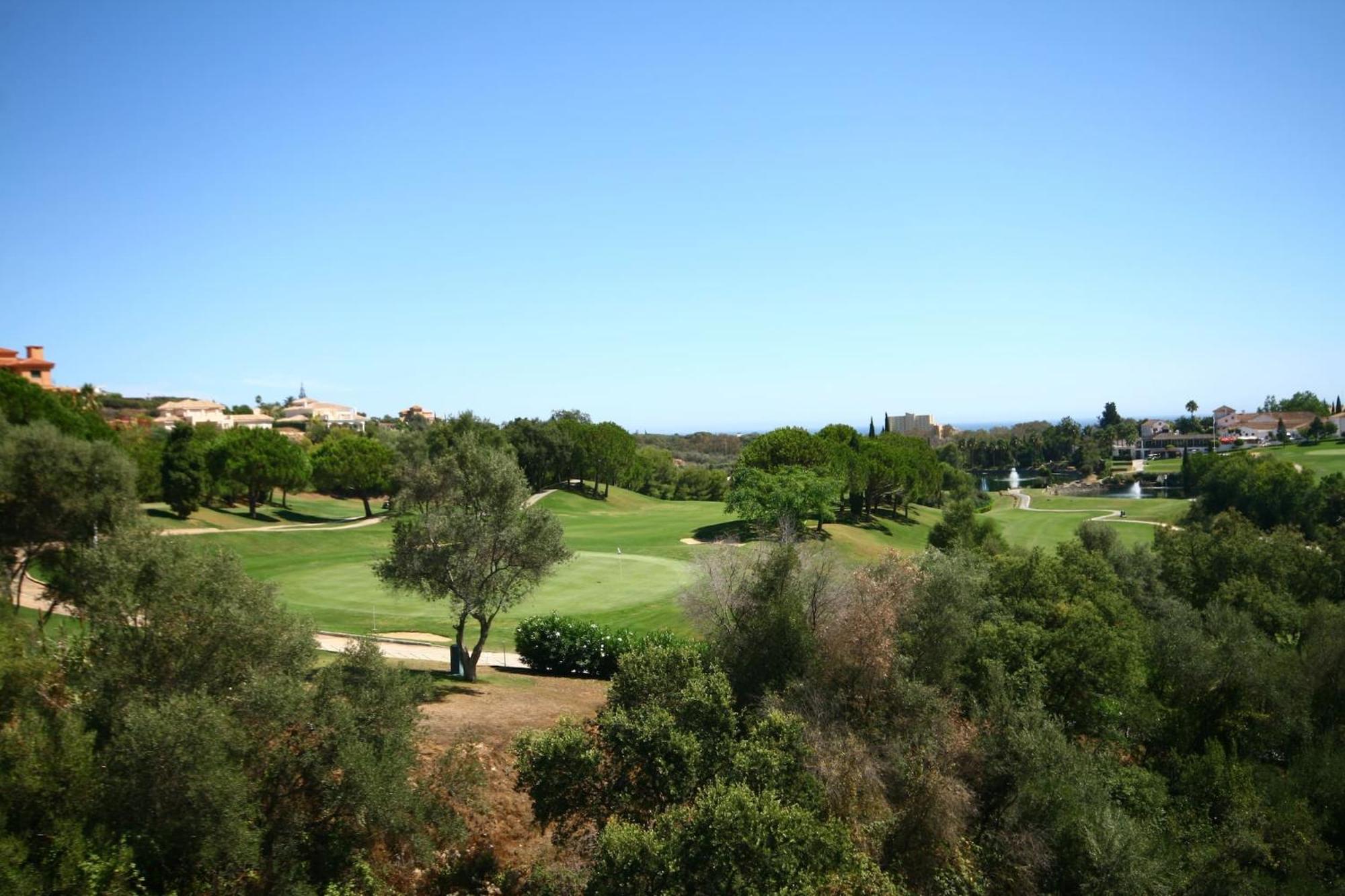 1 Bed In Los Lagos De Santa Maria, Elviria Marbella Eksteriør billede