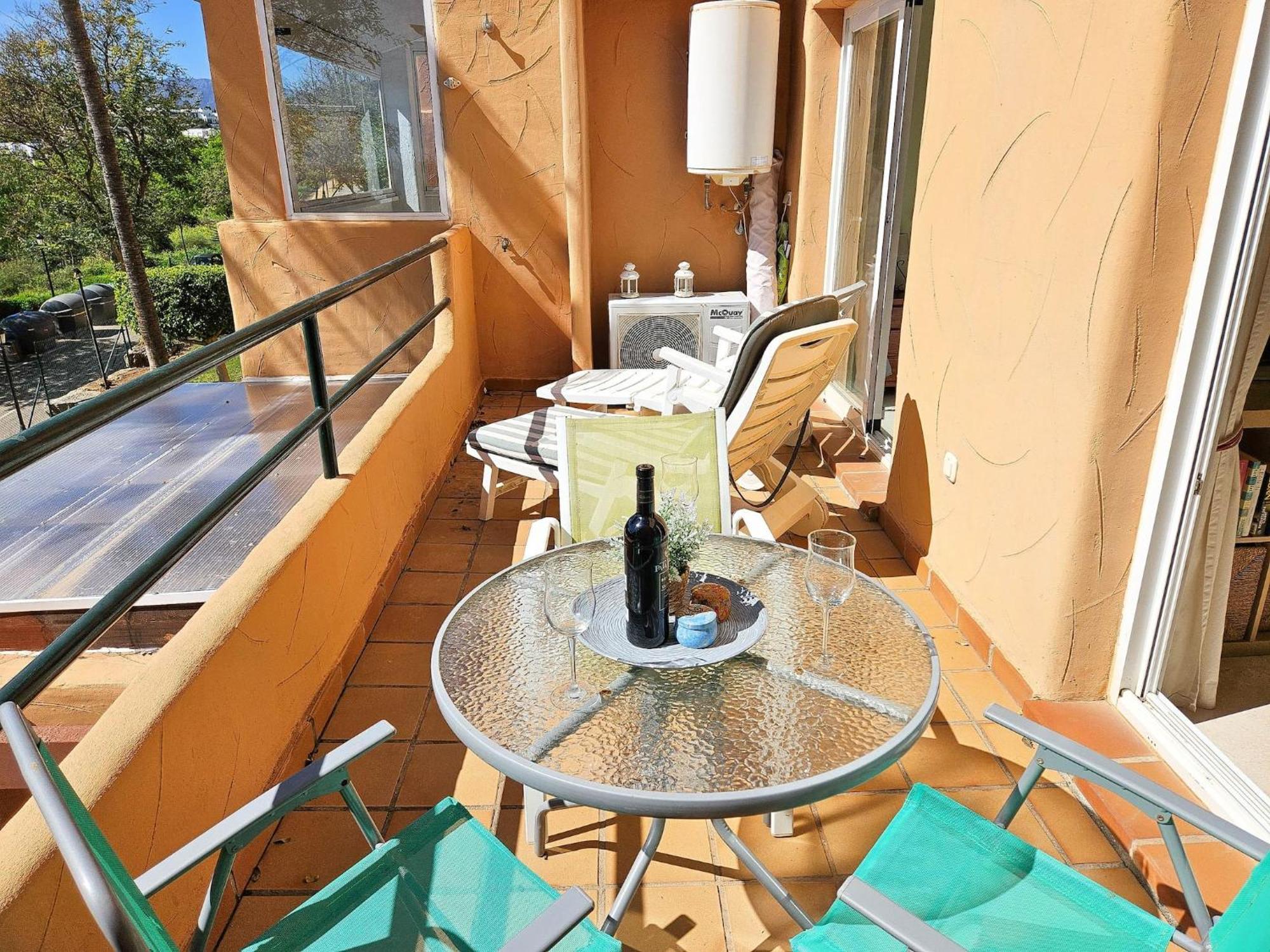 1 Bed In Los Lagos De Santa Maria, Elviria Marbella Eksteriør billede