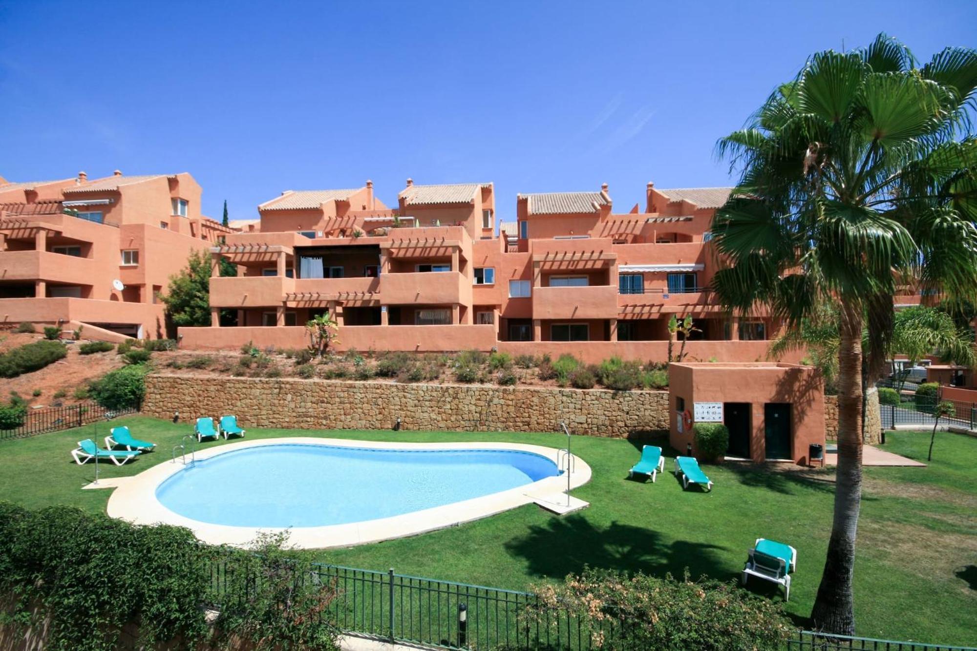 1 Bed In Los Lagos De Santa Maria, Elviria Marbella Eksteriør billede