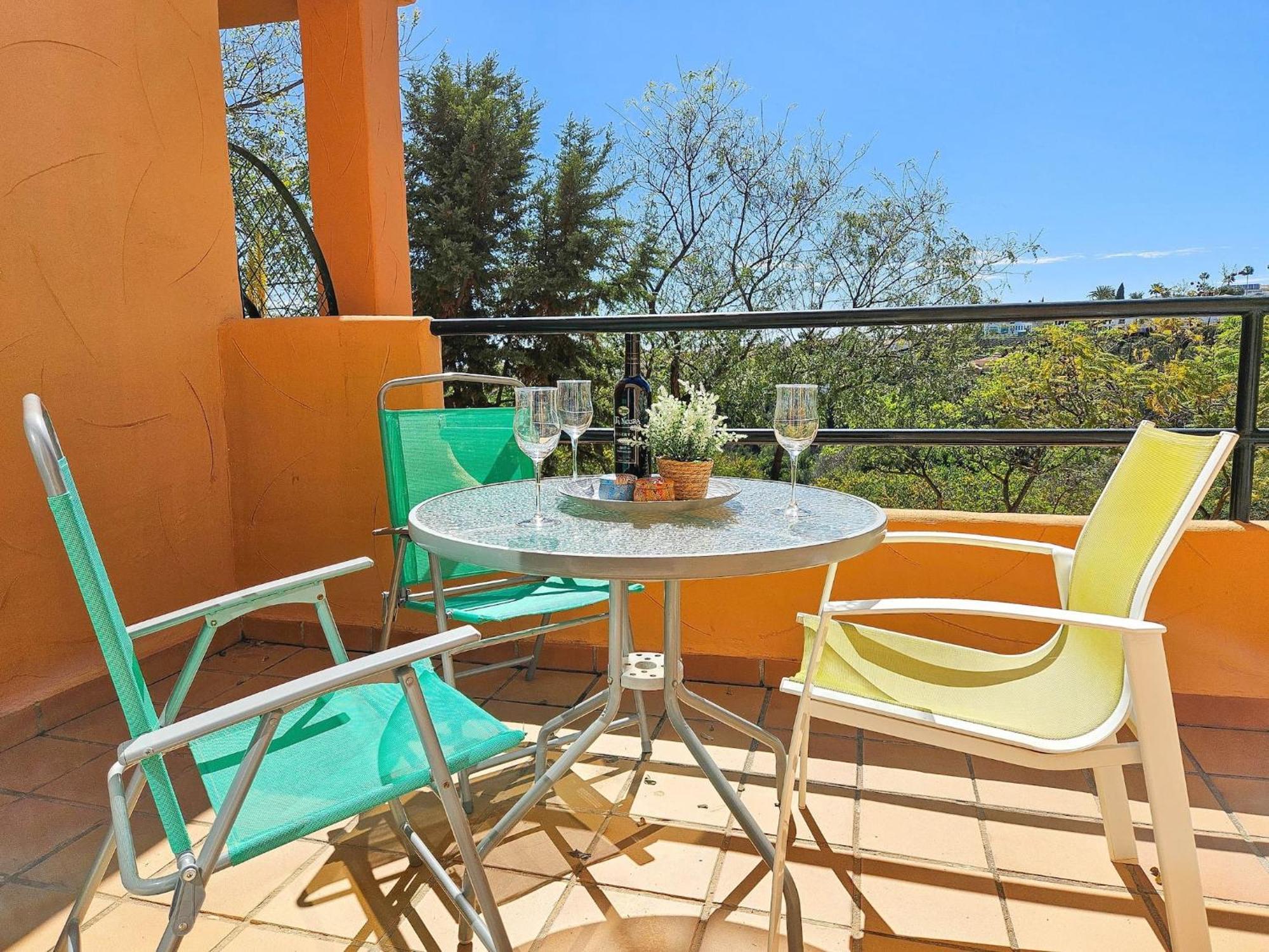 1 Bed In Los Lagos De Santa Maria, Elviria Marbella Eksteriør billede